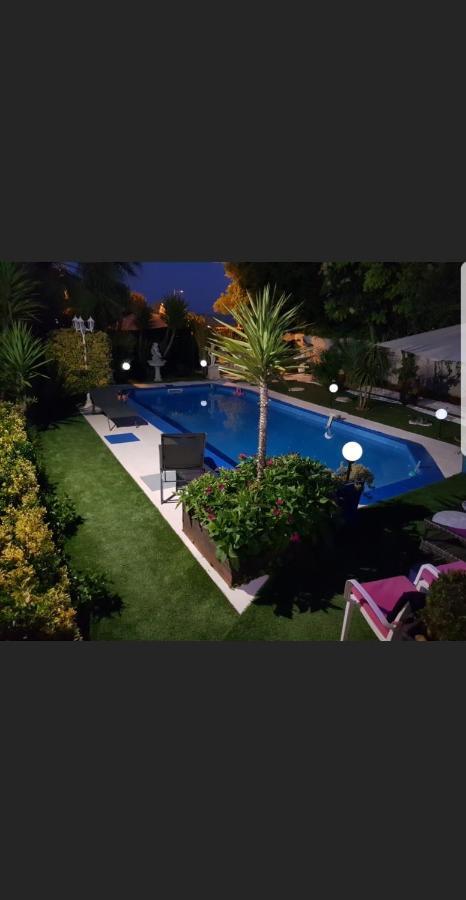 VILLA HÉLÈNE-SUITE Junior MONTPELLIER SUD-PISCINE PRIVÉ-À 2MIN DES PLAGES Pérols Esterno foto
