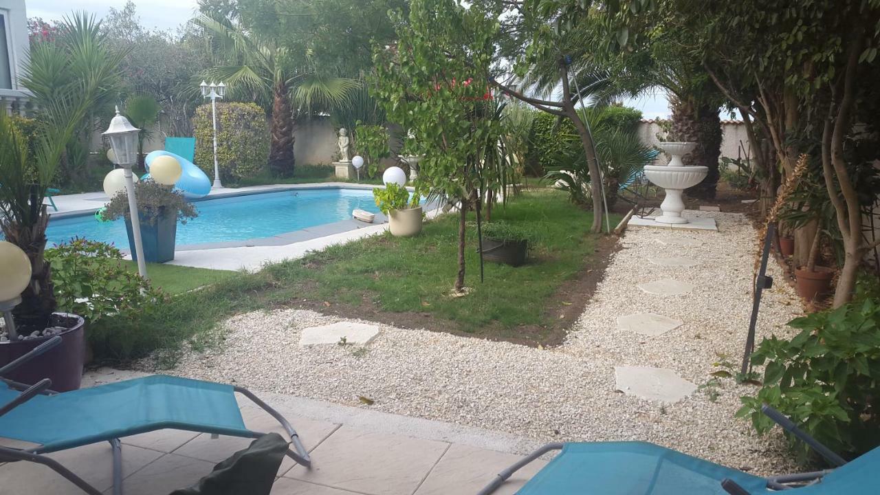 VILLA HÉLÈNE-SUITE Junior MONTPELLIER SUD-PISCINE PRIVÉ-À 2MIN DES PLAGES Pérols Esterno foto